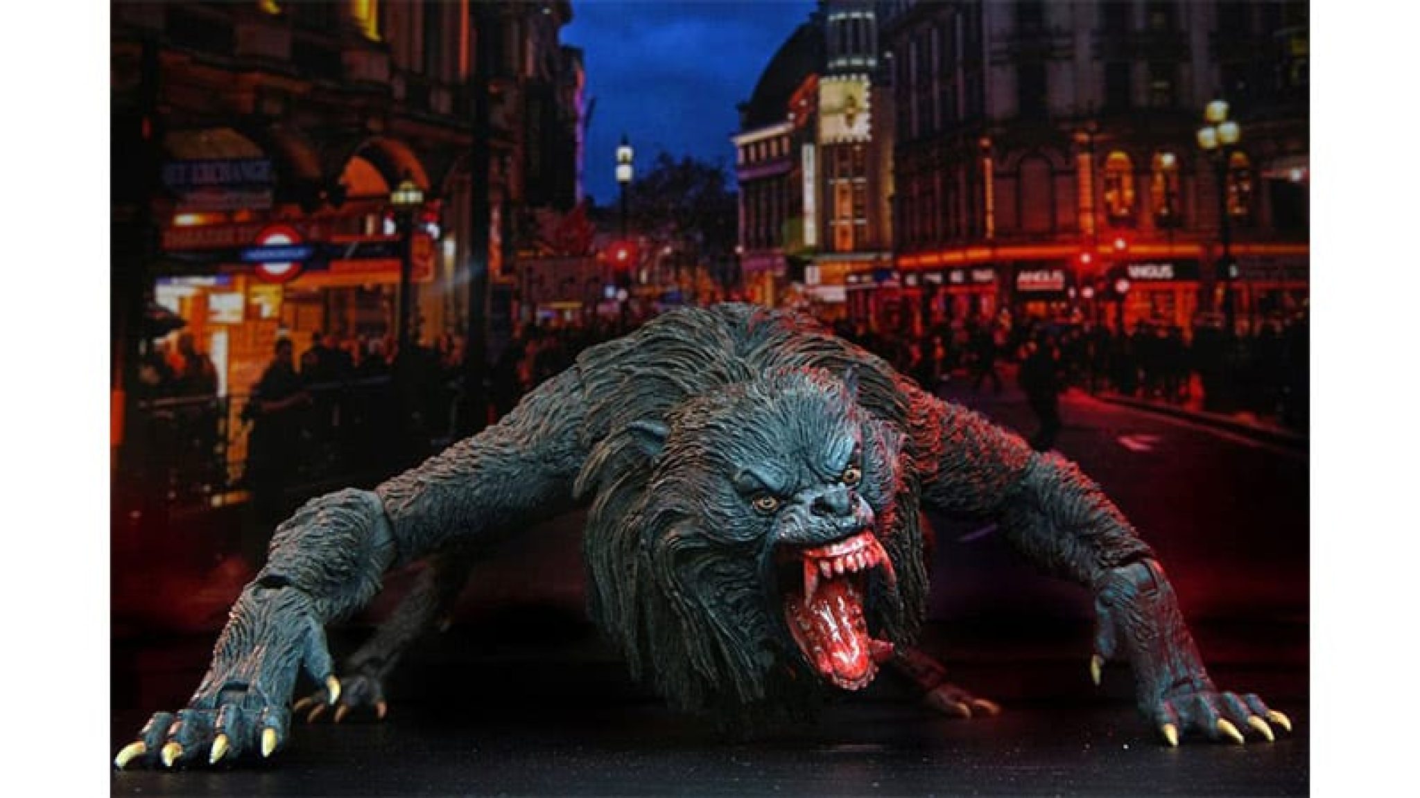NECA American Werewolf In London: Ultimate Nightmare Demons - Action Figure 18 Cm Con Accessori, Collezionismo
