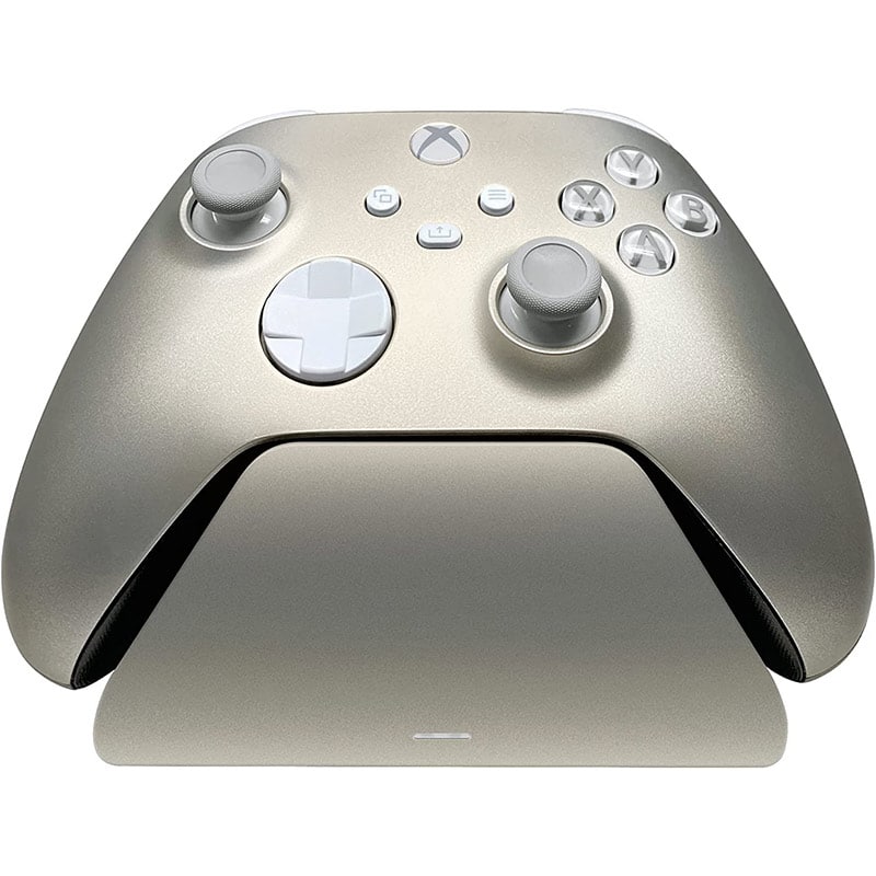 Xbox Wireless Controller ab Oktober 2022 in der „Lunar Shift Special Edition“ & Razer Universal Quick Charging Stand